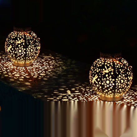 Iron Portable Hollow Lawn Solar Lantern Projection Lamp